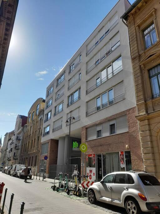 Lovely Apartment In City Centre For 4 Guests Budapest Exterior foto